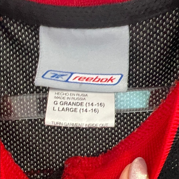 NBA Black and Red Sixers Jersey - Picture 4 of 6